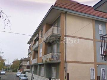 Appartamento in affitto a Santena via Toscana, 12, non arredato/vuoto, terrazzo, riscaldamento autonomo TrovaCasa