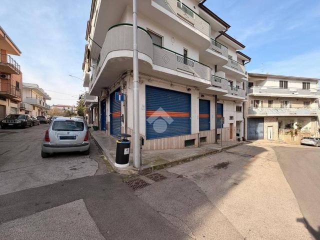 Appartamento in affitto a Santeramo in Colle BA