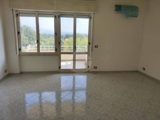 Appartamento in affitto a Santi Cosma e Damiano LT