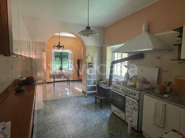 Appartamento in affitto a Sant'Olcese via Sant'Olcese, arredato, giardino privato, cantina TrovaCasa
