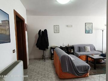 Appartamento in affitto a Sarnano via San Francesco, arredato, terrazzo, cucina abitabile TrovaCasa