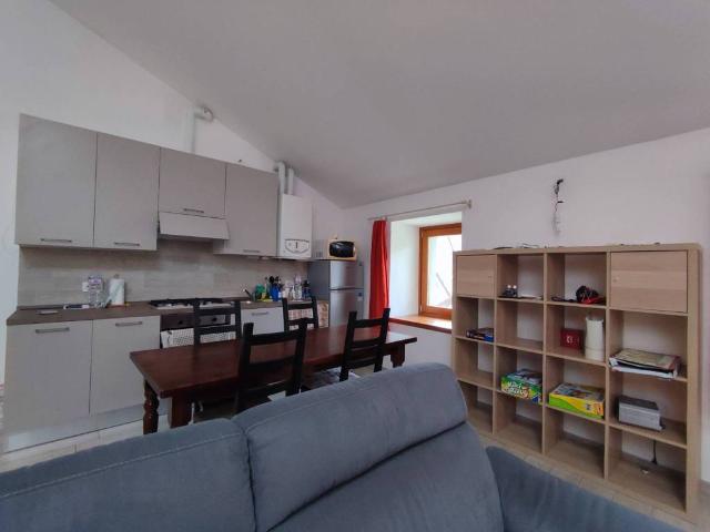 Appartamento in affitto a Sarnico BG