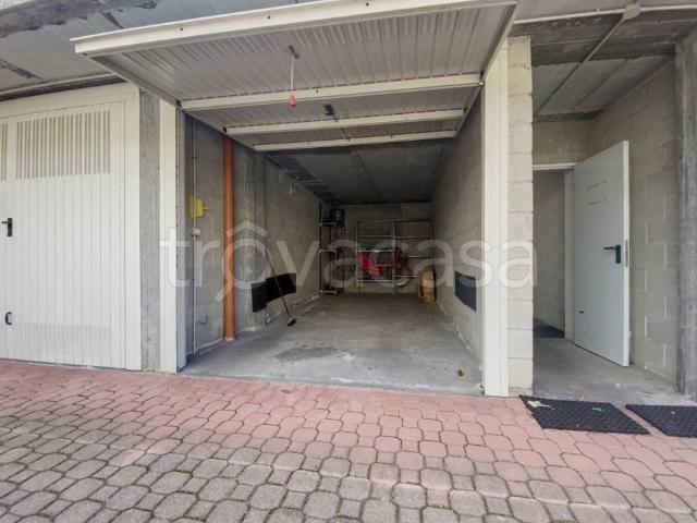 Appartamento in affitto a Saronno via Bergamo, 116