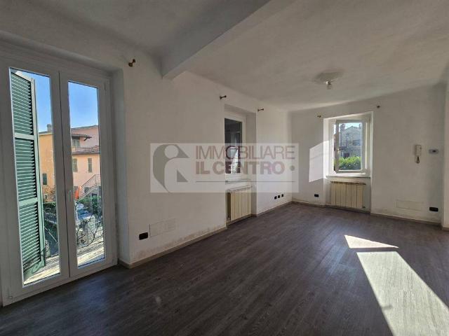 Appartamento in affitto a Sarzana SP