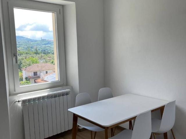 Appartamento in affitto a Sarzana SP