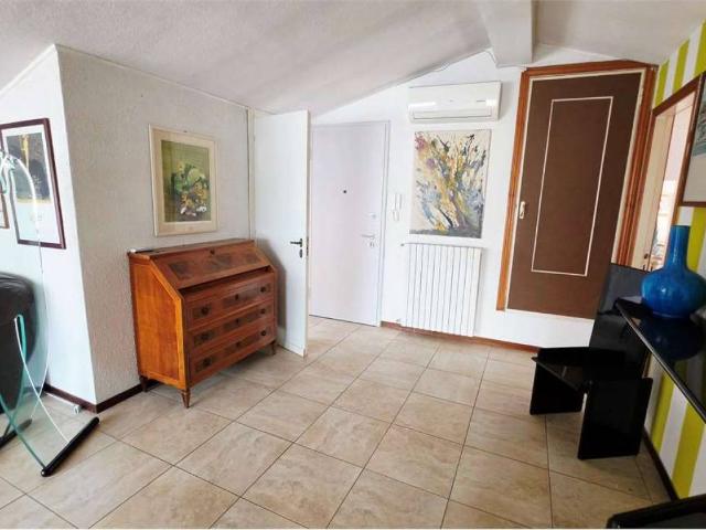 Appartamento in affitto a Sarzana SP