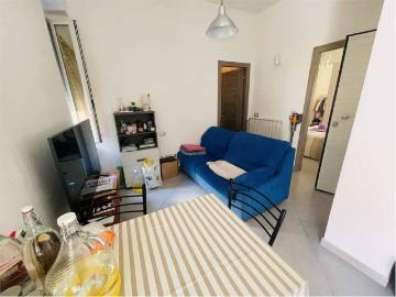 Appartamento in affitto a Sarzana SP