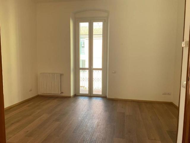 Appartamento in affitto a Sarzana SP