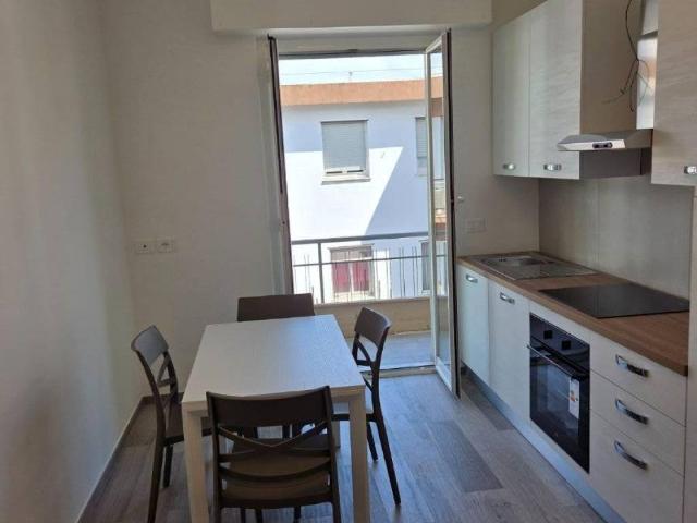 Appartamento in affitto a Savona SV