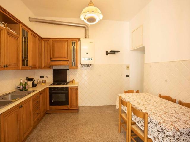Appartamento in affitto a Savona SV