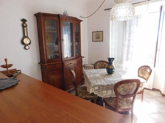 Appartamento in affitto a Savona SV