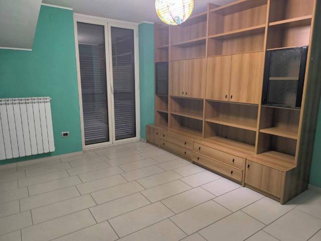 Appartamento in affitto a Saviano NA