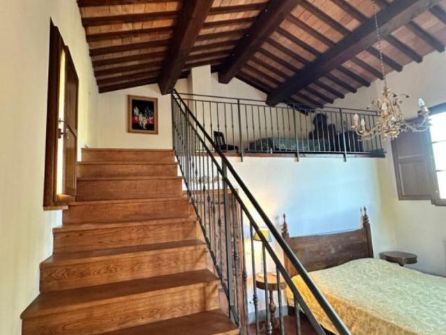 Appartamento in affitto a Scandicci via di giogoli, arredato, riscaldamento autonomo, vista monti TrovaCasa
