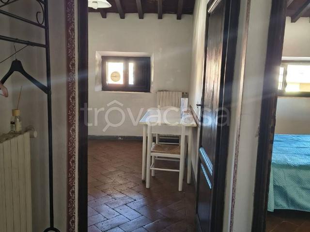 Appartamento in affitto a Scandicci via Roma, arredato, cucina abitabile, bagno finestrato TrovaCasa