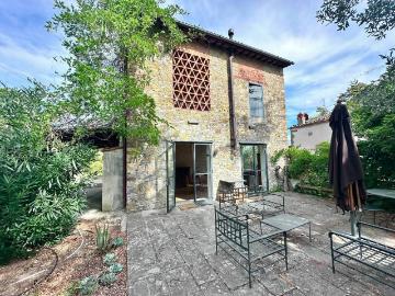 Appartamento in affitto a Scandicci FI