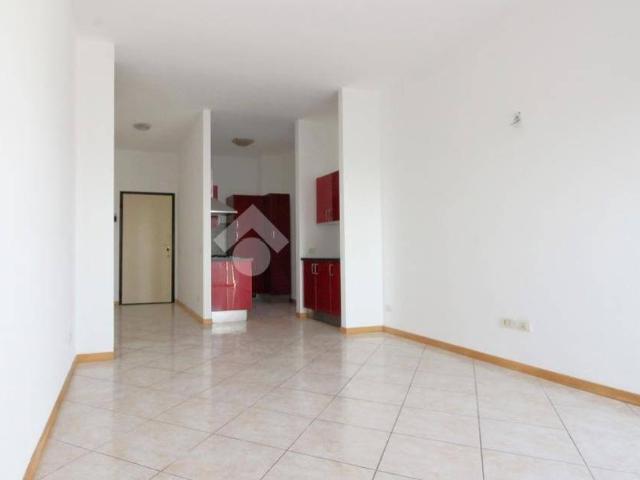 Appartamento in affitto a Segrate nona strada torre, 7, terrazzo, vista panoramica, parzialmente arredato TrovaCasa