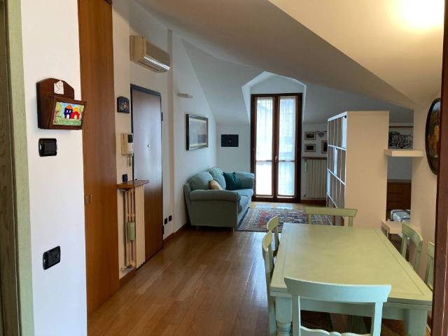 Appartamento in affitto a Segrate via Borioli, 14, arredato, box, terrazzo TrovaCasa