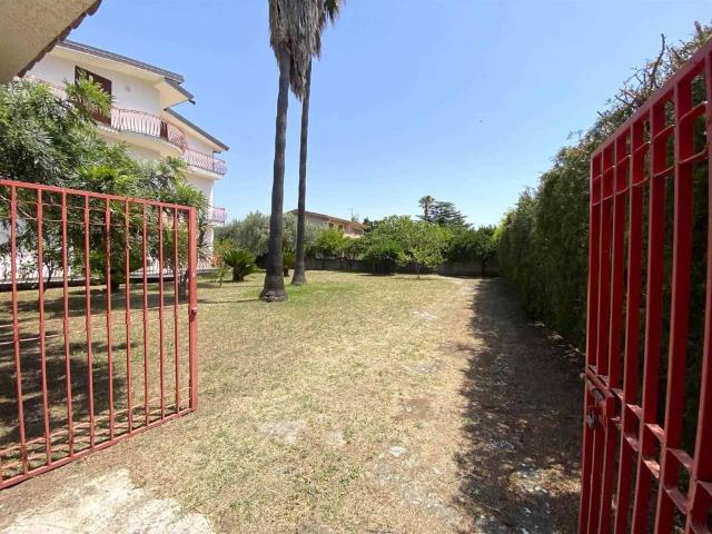 Appartamento in affitto a Sellia Marina CZ