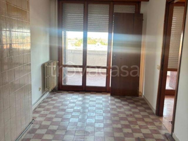 Appartamento in affitto a Selvazzano Dentro via Firenze, non arredato/vuoto, terrazzo, ascensore TrovaCasa