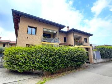 Appartamento in affitto a Senago MI