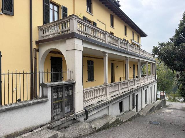 Appartamento in affitto a Sesto Calende VA