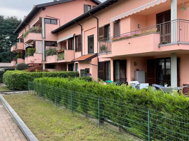 Appartamento in affitto a Sesto Calende VA