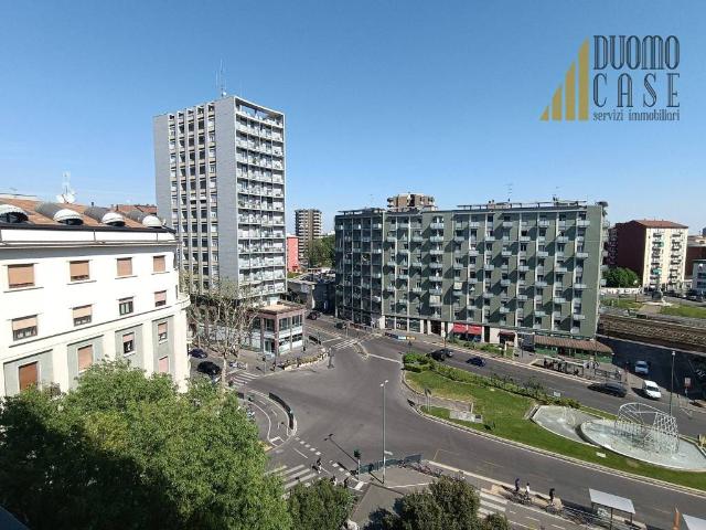 Appartamento in affitto a Sesto San Giovanni via Fratelli Bandiera, 9, box, parzialmente arredato, ascensore TrovaCasa