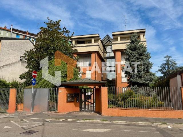 Appartamento in affitto a Sesto San Giovanni via Silvio Pellico, 25/27, arredato, ascensore, ristrutturato TrovaCasa