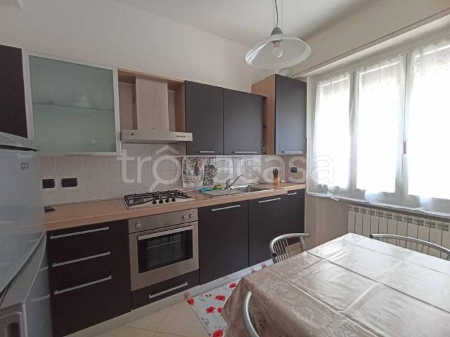 Appartamento in affitto a Sestri Levante via Antica Romana Occidentale, 314, non arredato/vuoto, zona residenziale, lavatrice TrovaCasa