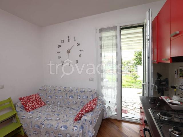 Appartamento in affitto a Sestri Levante via Aurelia, arredato, giardino privato, box TrovaCasa