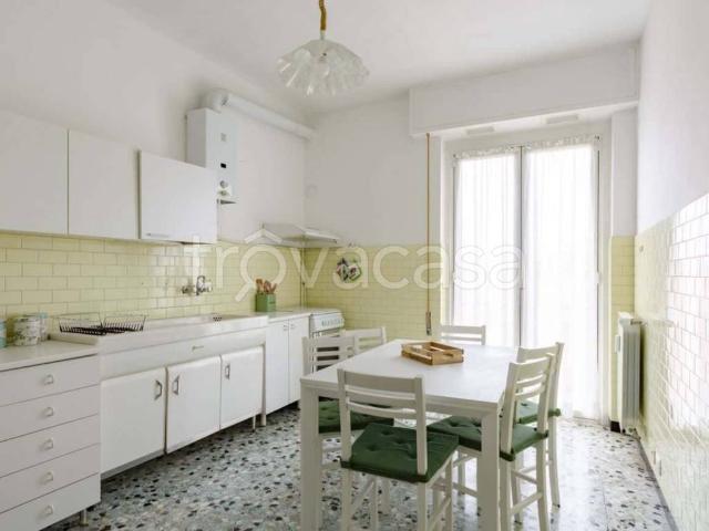 Appartamento in affitto a Sestri Levante via Giovanni Caboto, arredato, terrazzo, ascensore TrovaCasa