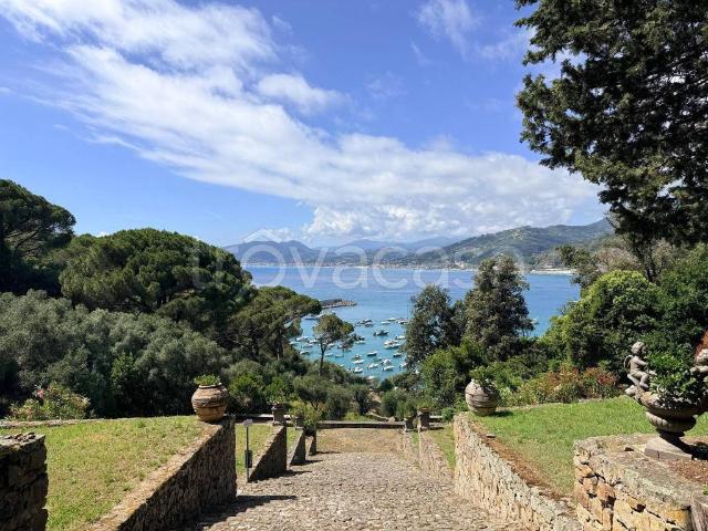 Appartamento in affitto a Sestri Levante via Penisola di Levante, arredato, giardino privato, posto auto TrovaCasa
