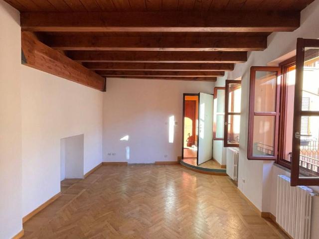 Appartamento in affitto a Seregno MB