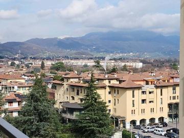 Appartamento in affitto a Seriate BG