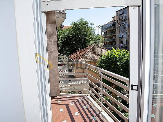 Appartamento in affitto a Settimo Torinese via Chiomo, 25, non arredato/vuoto, cantina, balcone TrovaCasa