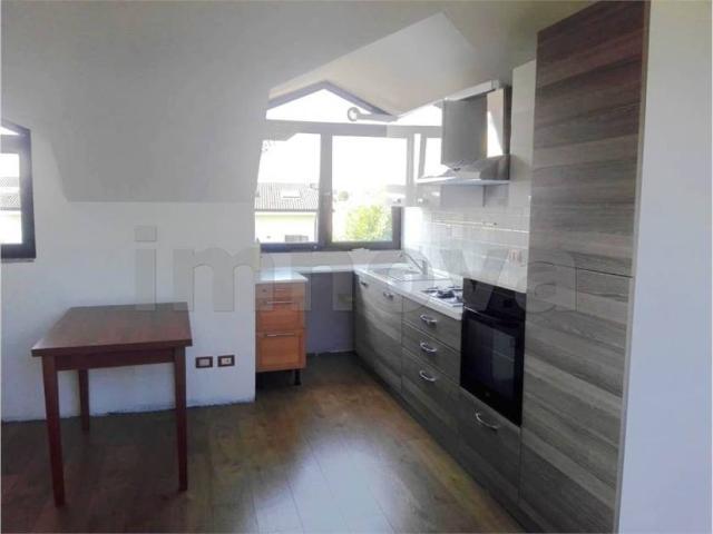 Appartamento in affitto a Seveso MB