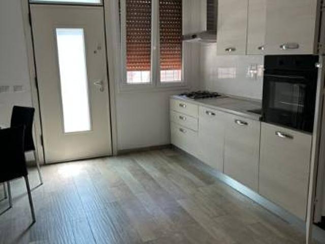 Appartamento in affitto a Signa FI