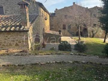 Appartamento in affitto a Siena siena, parzialmente arredato, travi a vista, panoramica TrovaCasa