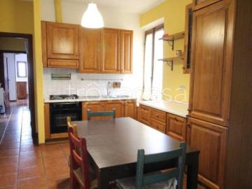 Appartamento in affitto a Siena via Aretina, arredato, senza ascensore, studio TrovaCasa