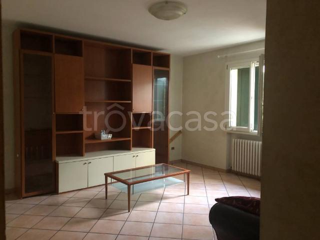 Appartamento in affitto a Sissa Trecasali, giardino privato, posto auto, riscaldamento autonomo TrovaCasa