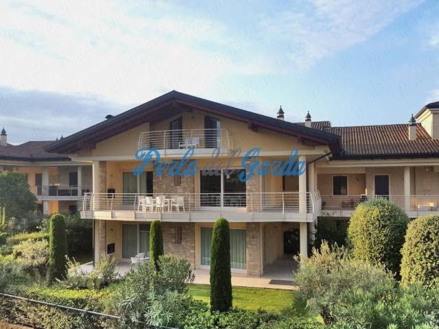 Appartamento in affitto a Sirmione BS