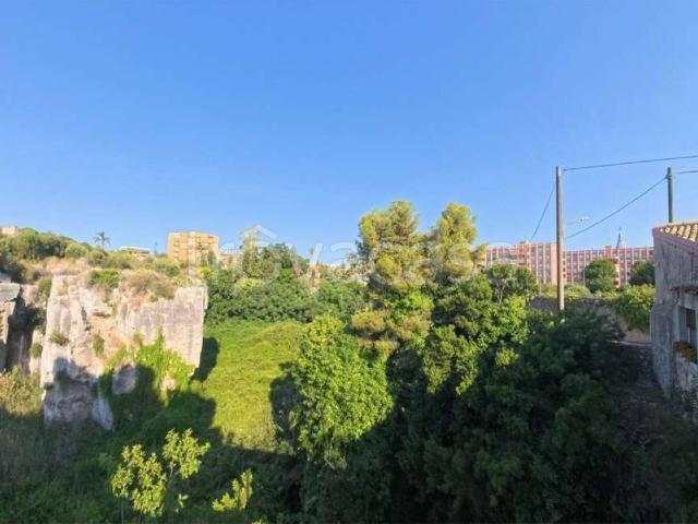 Appartamento in affitto a Siracusa, arredato, giardino privato, posto auto TrovaCasa