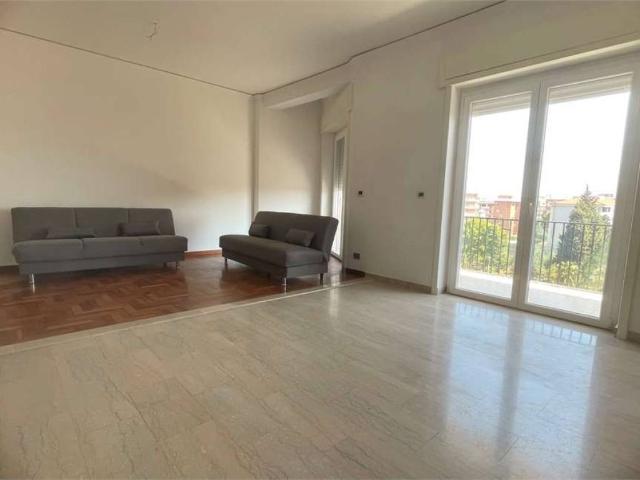 Appartamento in affitto a Siracusa SR