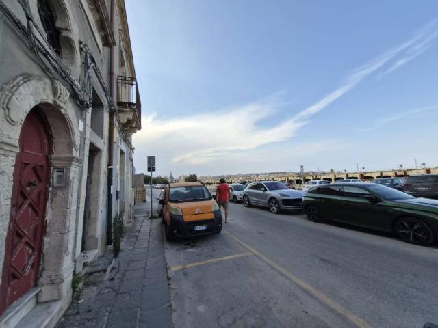 Appartamento in affitto a Siracusa via Vittorio Veneto, 213, arredato, ristrutturato, centrale TrovaCasa