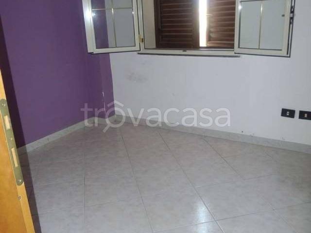 Appartamento in affitto a Siracusa via p.Salibra, non arredato/vuoto, giardino, vista mare TrovaCasa