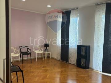 Appartamento in affitto a Siracusa viale teracati, 51, riscaldamento autonomo, vicinanze negozi, aria condizionata TrovaCasa