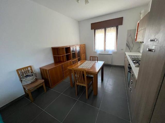 Appartamento in affitto a Solaro MI
