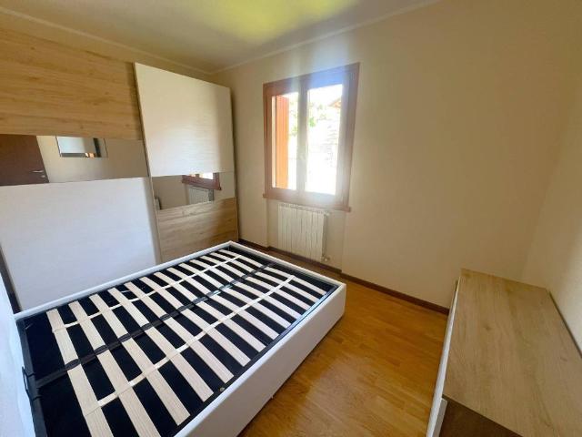 Appartamento in affitto a Solto Collina BG