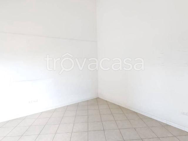 Appartamento in affitto a Somma Vesuviana via Santa Maria del Pozzo, 17, non arredato/vuoto, balcone, studio TrovaCasa
