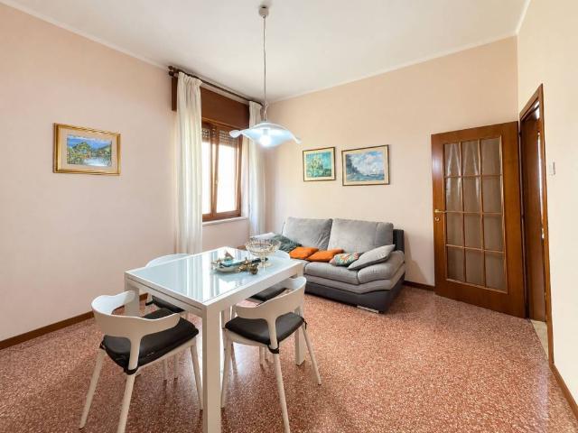 Appartamento in affitto a Sommacampagna VR